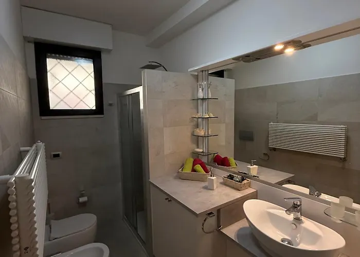 דירה Moderno Tor Vergata Wifi Parcheggio Metro A & C רומא
