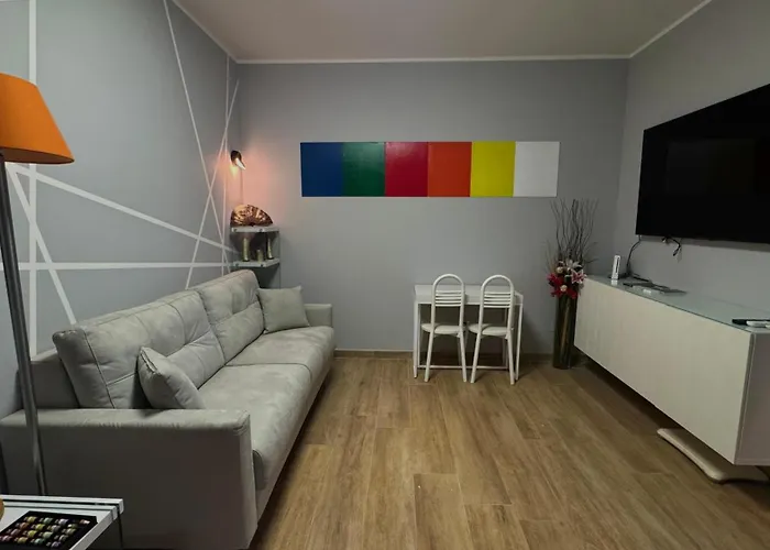 Tor Vergata Comfort - Ingresso Indipendente - Moderno - Wifi - Patio Esterno Attrezzato - Vicino Metro A & C Apartman